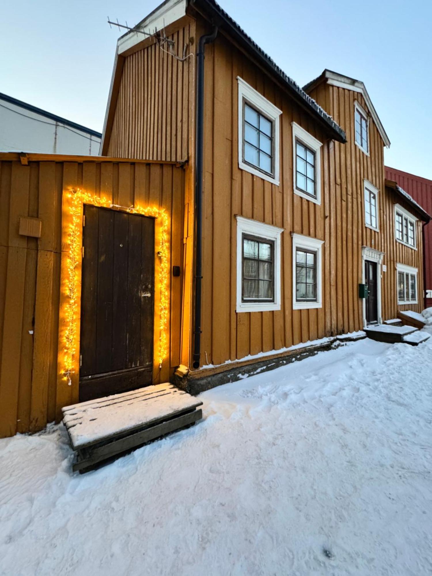 Old Town Square City Center Tromso Exterior photo